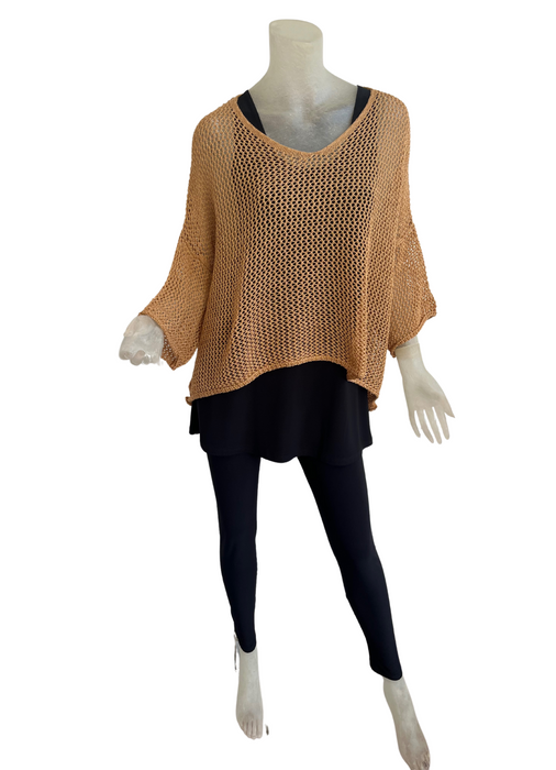 Chandail en tricot caramel