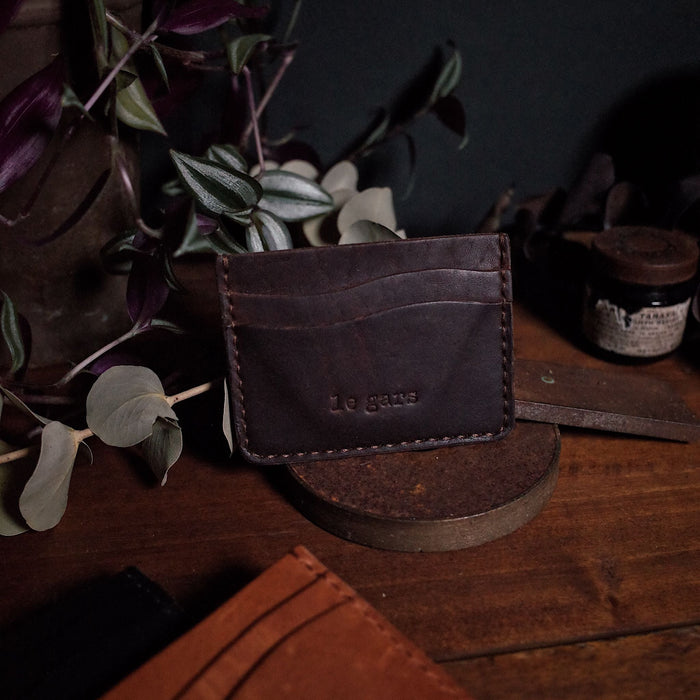 Earthy chestnut leather wallet for men and women
