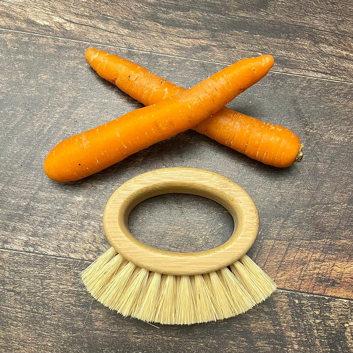 Brosse à légumes en bois