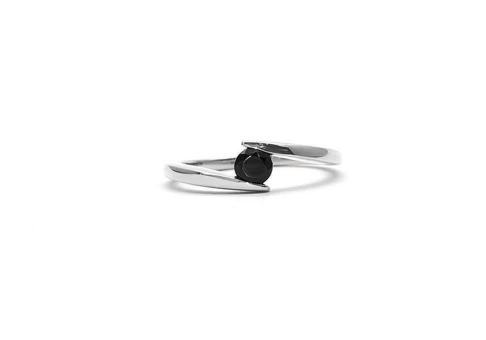 Hello you spinelle! │ bague en or recyclé │ spinelle noir