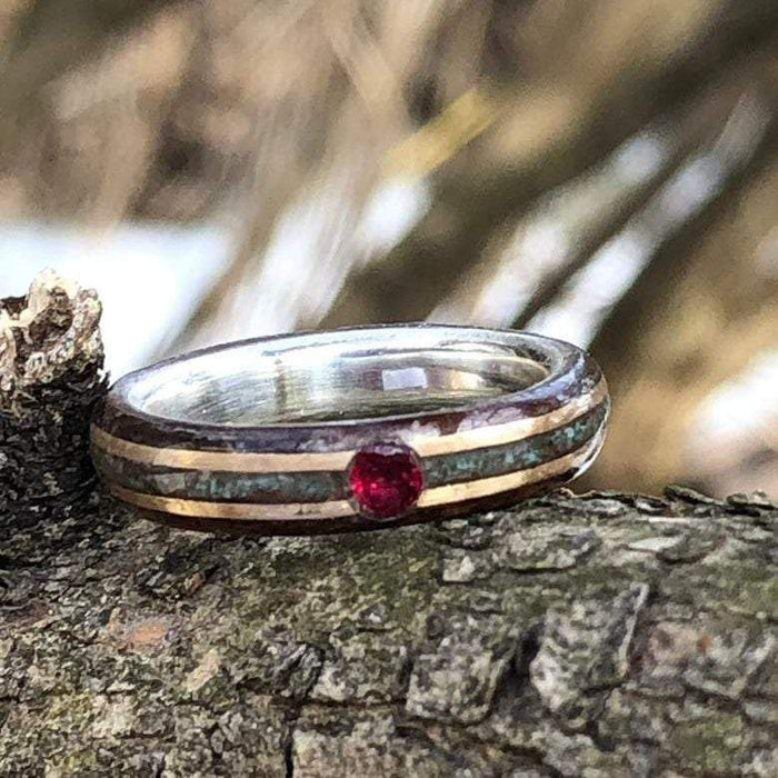 Atelier du bon bouleau Bague en bois, argent sterling, or 14K et rubis personnalisée