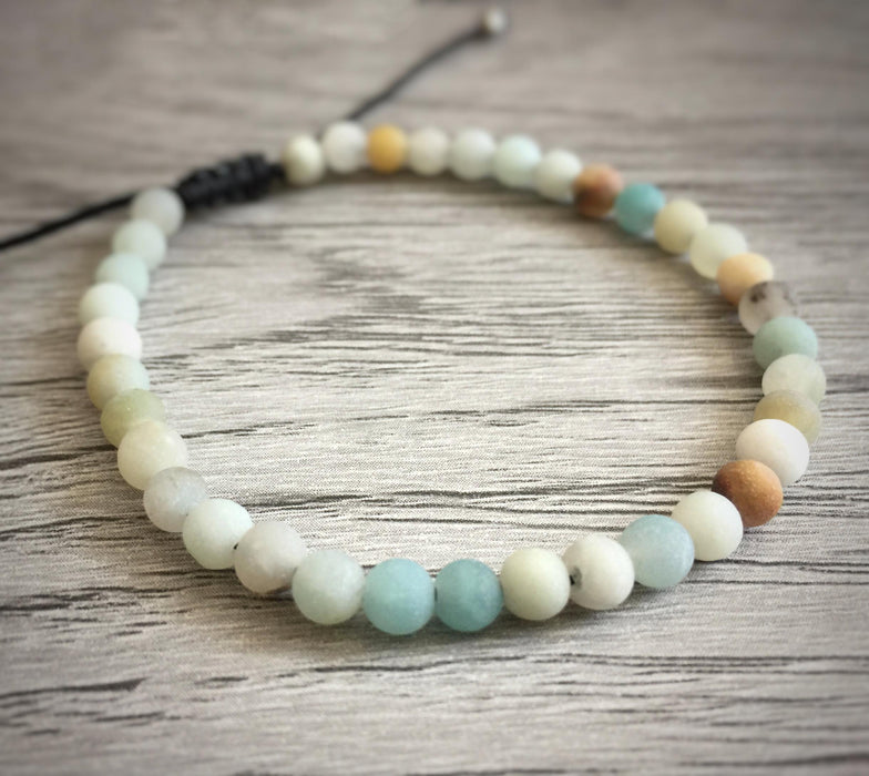 Bracelet de billes mattes ajustable - Bijoux Le fil d'Ariane