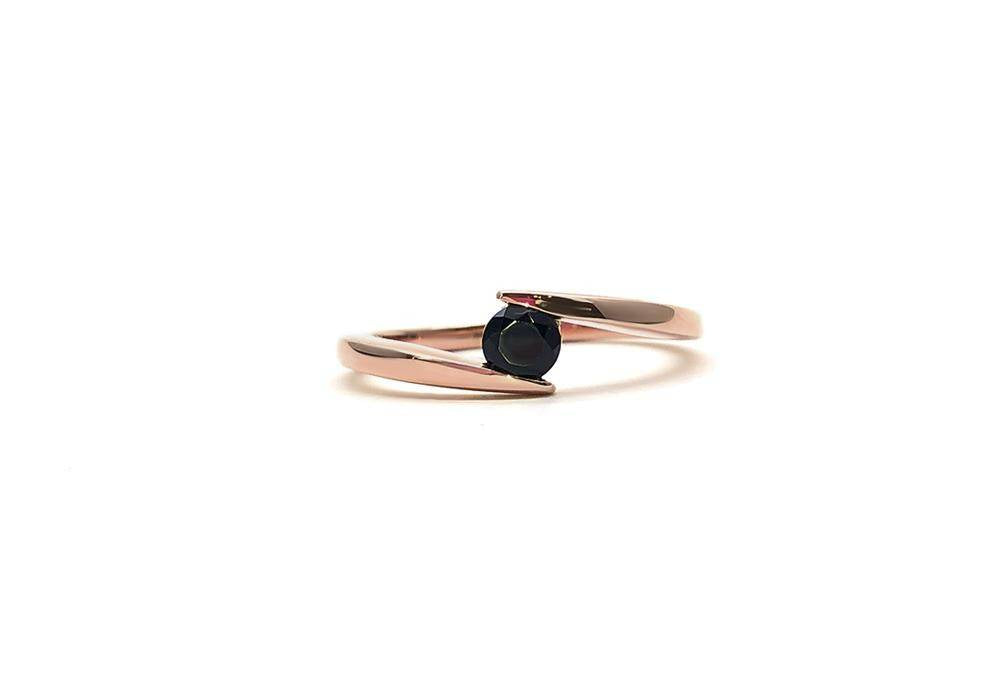 Hello you spinelle! │ bague en or recyclé │ spinelle noir